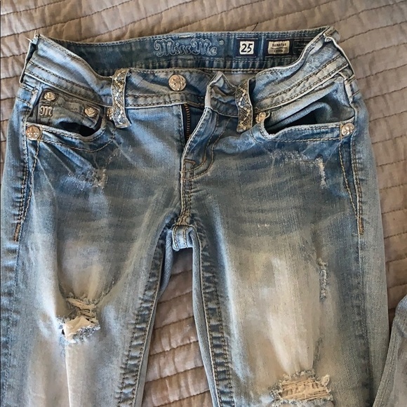 Jeans - Picture 2 of 3